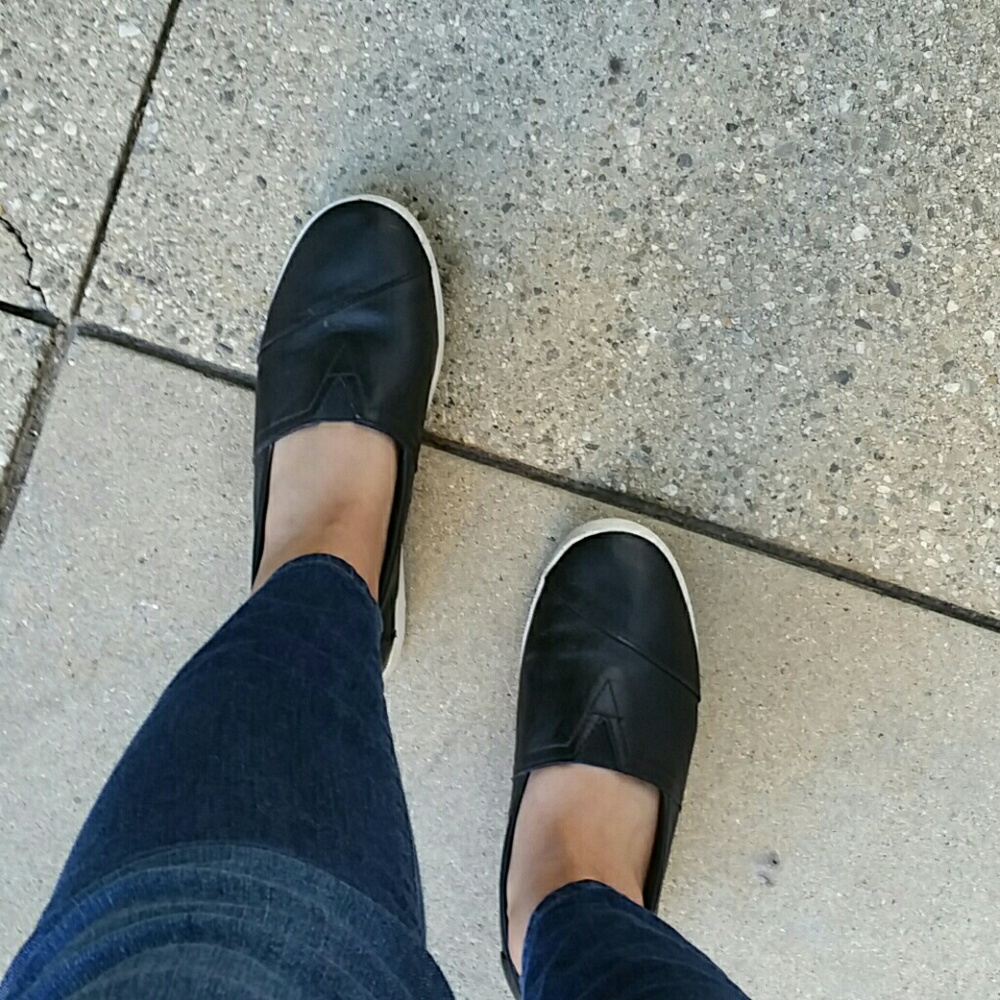 TOMS shoes